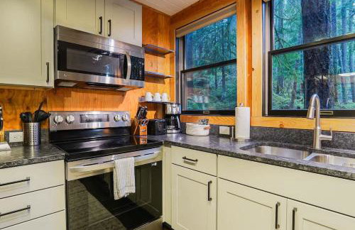Treetop Hideaway, Sleeps 2 - Foto 20
