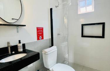 Apartamentos Charmosos na Avenida Principal de Buzios - Foto 9