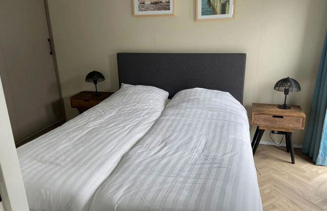 Pavilion 4 - Photo 9