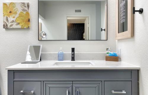 OCLuxeBnB Private Resort Living Minutes from Beach - Foto 32