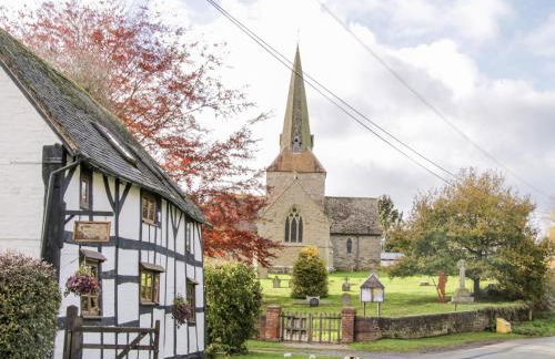 Court Farm - Photo 34