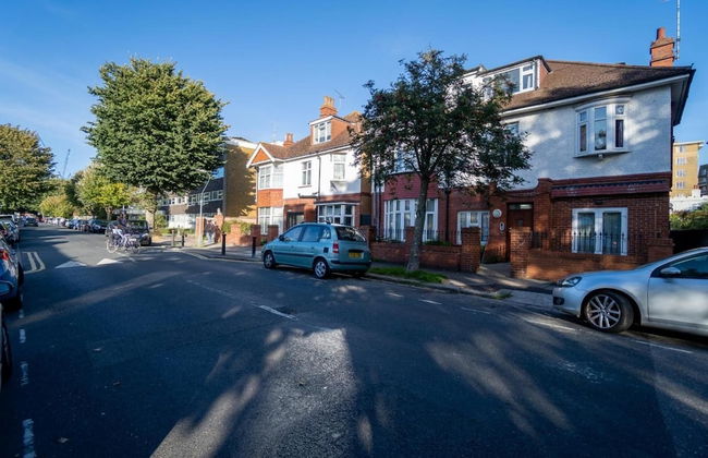 Brunswick Fab Pad - 2 Bedroom 2 Bathroom Garden View Balcony - Foto 26