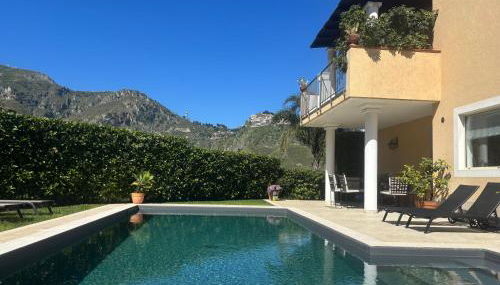 Villa Almond - Foto 2