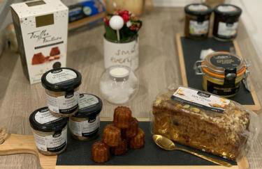 Le Menhir 2 Jacuzzi Spa Terasse Barbecue - Foto 12