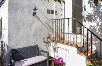 Home2Book Charming Cottage Juanita Among Avocados - Foto 24