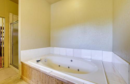 Grand Lake Waterfront Getaway with Boat Slip! - Foto 15