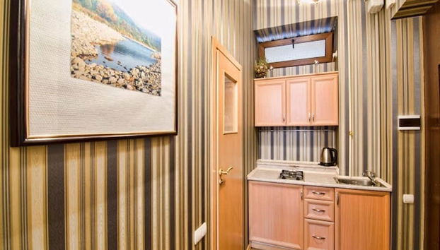 1 Bedroom Apartment Ave. Svobody 31 - Photo 3, Private kitchen