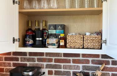 In the Woods by a Pond! Sugar Ranch Guest House! - Foto 30