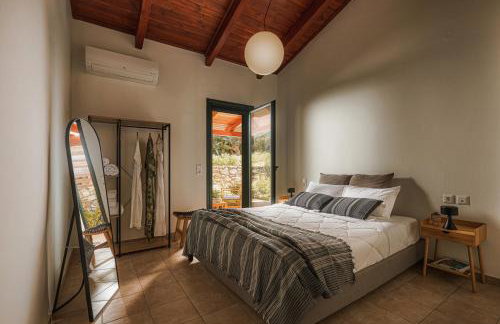 Yiama's Seaside Cottage in Paliokastro near Heraklion City - Foto 1