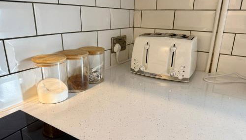 2 Bedroom Central Garden Apartment Free parking - Foto 2