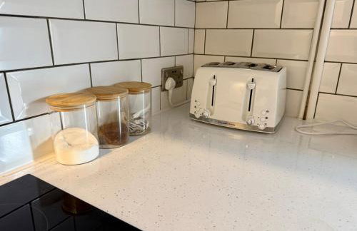 2 Bedroom Central Garden Apartment Free parking - Foto 2