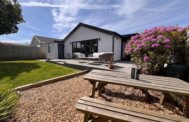 3 Bed House - Sleeps 5 - Pets - Garden - Parking - Photo 23