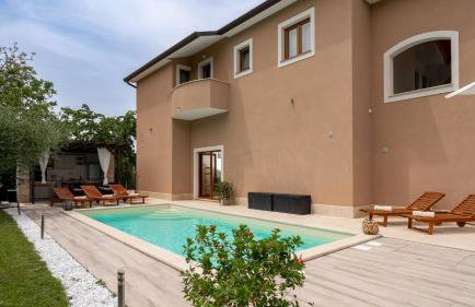 Beautiful villa Dani with panoramic view in Vizina - Foto 18