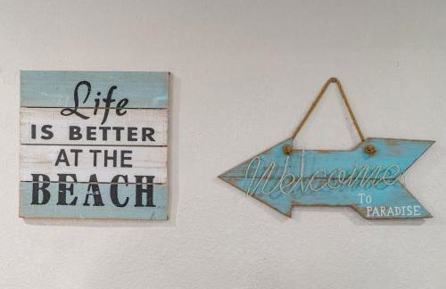 Cozy 1BR • Courtyard + Shared Deck - Foto 13