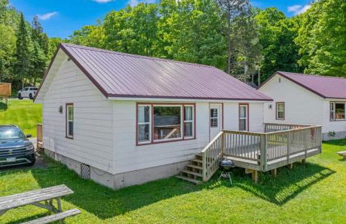 TB 2 Thunder Bay Resort Cabin 2 - Photo 11