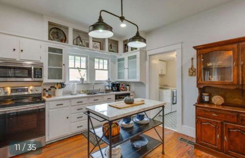 Canton Walkable Downtown Pack n Play Pets Family - Photo 1