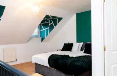 DiscountsContractorsWIFIFree ParkingSmart TV - Foto 9