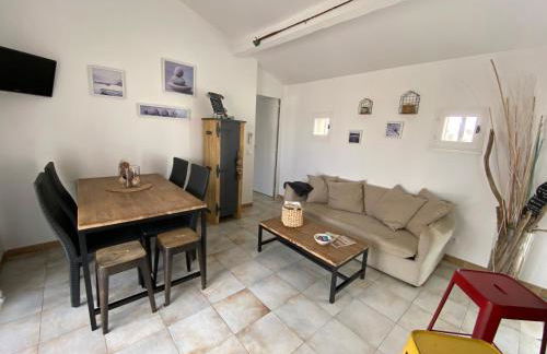 Mas des Oliviers, maison avec piscine privative et chauffée, 3 animaux acceptés LOCAMARGUE - Foto 22