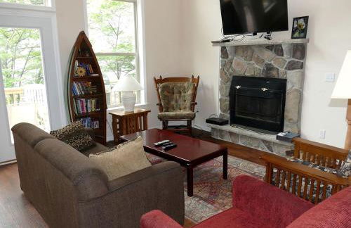 Lakefront Vacation Rental with Superb Views over Lake Wallenpaupack in Hawley, Pennsylvania - Foto 26