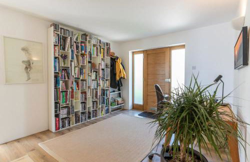 Finest Retreats - Avalon Sea Views - Foto 10