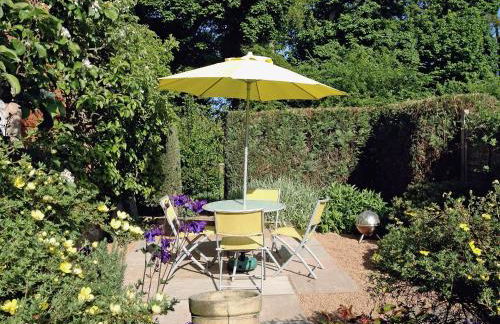 Fairlaw Garden Cottage - Photo 12