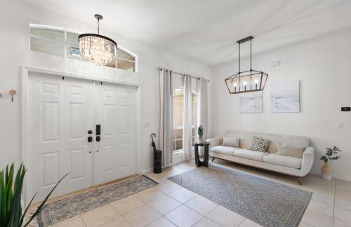 Beautifully-furnished Naples Home l Pool l Hot Tub - Foto 23