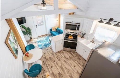 7 Le Soleil Retro Tiny House, Boat Parking, Mins to Lake Guntersville, City Harbor - Foto 36