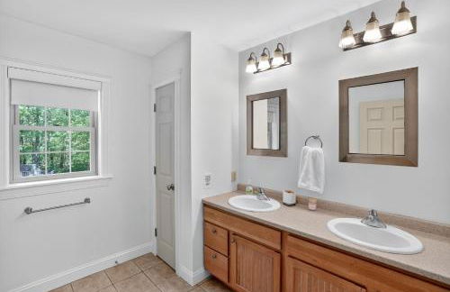 Gray Woodland Escape Golf, Pool & Cinema home - Foto 22