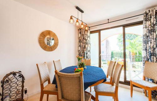 L'ANGE GARDIEN AP4269 by Riviera Holiday Homes - Foto 19