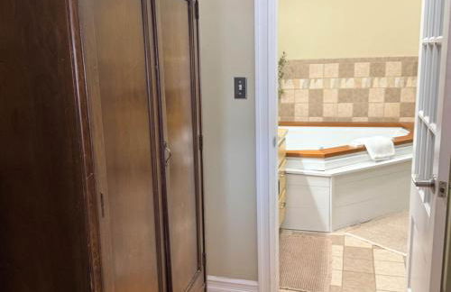 Luxury Downtown South Haven Condo With Rooftop Deck - Foto 40