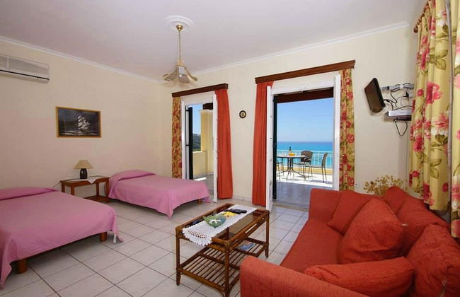 Natalia Apartment A With Panoramic sea Views of Agios Gordios bay - Photo 12