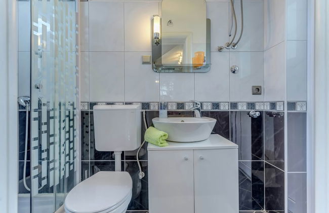 Modern Apartment in Arbanija with Hot Tub - Foto 19