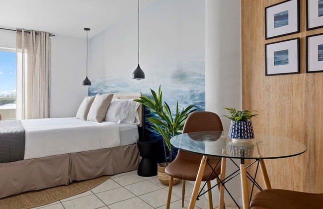 Bayshore Bliss- Cozy Space Pool Views - Foto 39