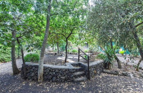 Lovely Home In Santa Venerina With Wifi - Foto 40