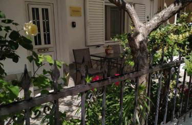 Chrysanty's tea house - Foto 52