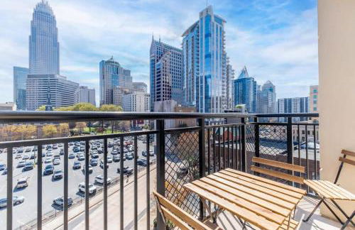 3BR Modern Downtown Apartment with Gym & Office - Foto 12