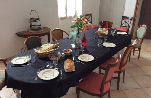 AU PLAISIR D ETAPE- ACCUEIL PELERINS uniquement - Photo 27