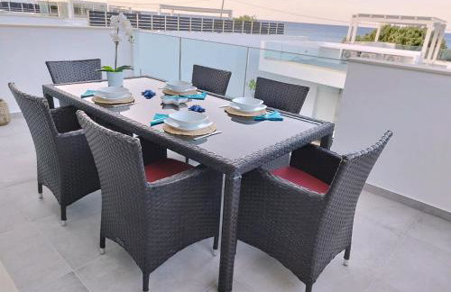 Deluxe Ocean View Penthouse - Pool & free parking - Foto 8