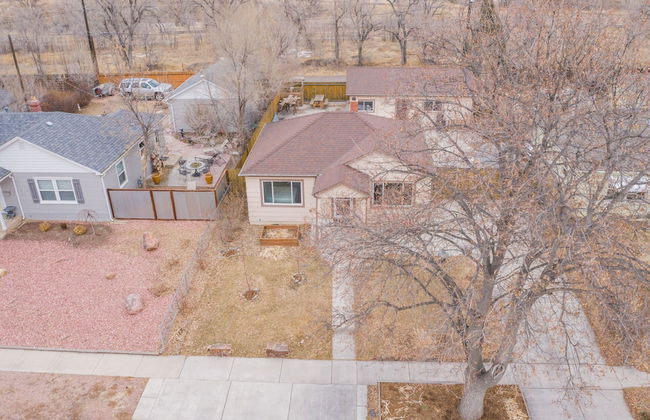 Stir Crazy! Bike Trails, Dogs OK, Food & Nightlife - Foto 32