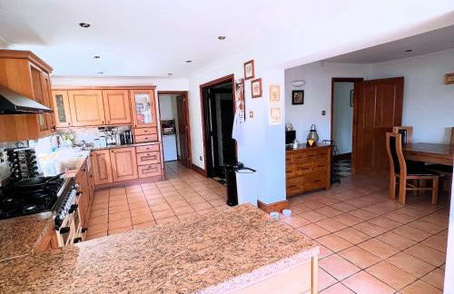 DAINTY HOME STAY - 6 BDR Contractors, Family & Group - Foto 69