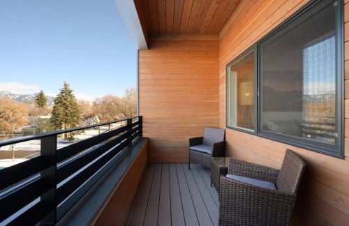 Stylish SoBo Condo - Steps to Main St - Foto 5