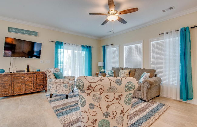 2 Beautiful 4 Bed 3 Bath Pool Home w Free Dock - Foto 16