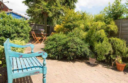 Meddlars a historic cottage on the countryside edge of a vibrant Market Town - Foto 10