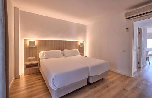 Universal Aparthotel Don Camilo - Foto 95