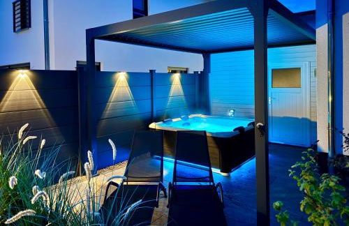 8 Personen Ferienhaus ,,Seegelblick" am Goitzschesee, erste Reihe am Strand mit Sauna, Whirlpool, Kamin, Wallbox & SUP - Foto 75