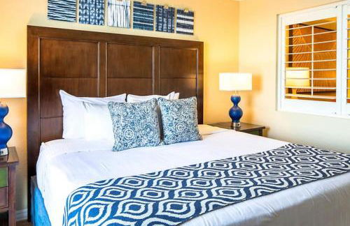 Enjoy the sands of the Atlantic in this tropical 2BD condo with resort amenities for family - Photo 2