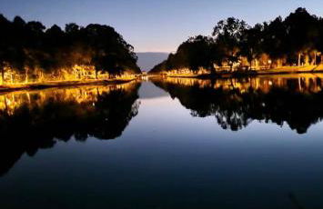 Quiet Family Apartment - 10 min to Center & Oktoberfest - Free Parking - near Nymphenburg Palace & Botanical Garden - Photo 10