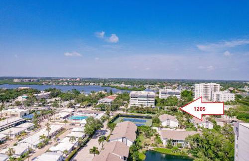 1205 PD Experience Coastal Charm in this Townhome - Foto 32