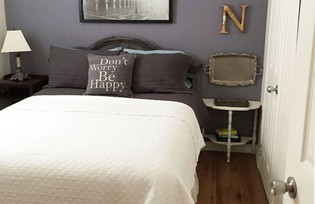 Stone Boutique Suites - Photo 2