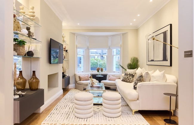 The Latimer Wonder - Stunning 5bdr House With Garden - Foto 1